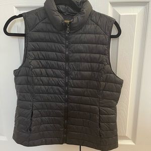 Massimo Dutti - navy blue vest - large